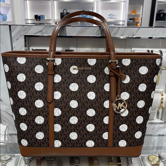 Michael Kors Handbags - MICHAEL KORS JET SET TRAVEL LARGE TZ SHOULDER TOTE BAG MK BROWN DOTS
NWT